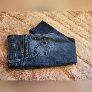 Joe's Socialite kicker